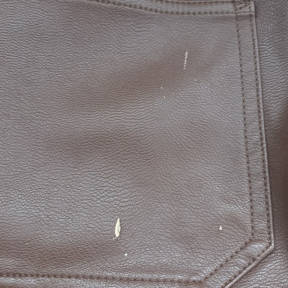 Wilfred Free | Aritzia brown faux leather straight leg pants size 2 - Picture 12 of 12